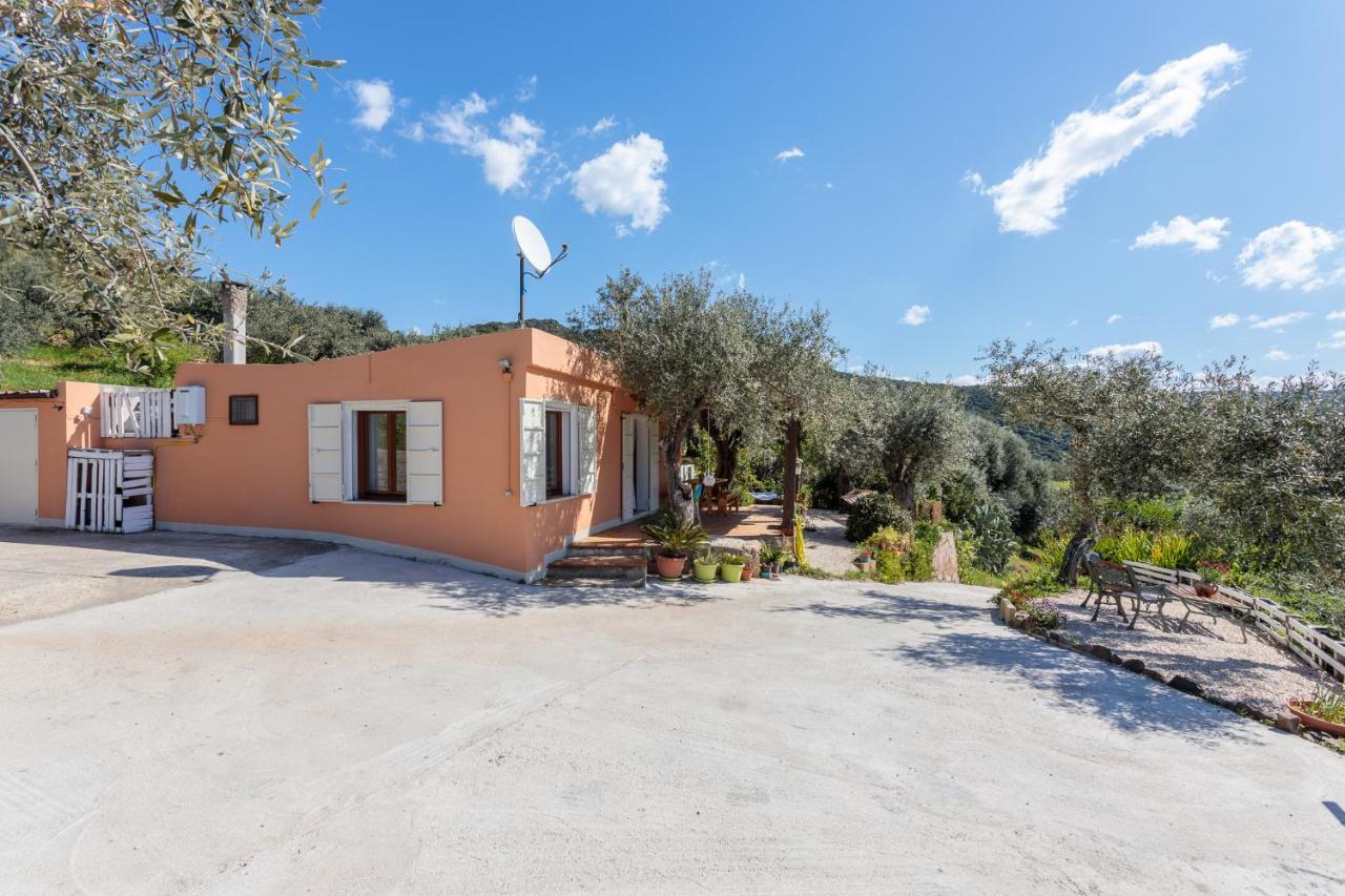 Tiria House Bosa - Casa Vacanze Exterior photo